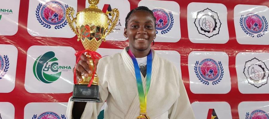 INTERCLUBE DOMINA J&Uacute;NIORES E BRILHA COM 15 MEDALHAS NO TORNEIO NACIONAL DA PAZ